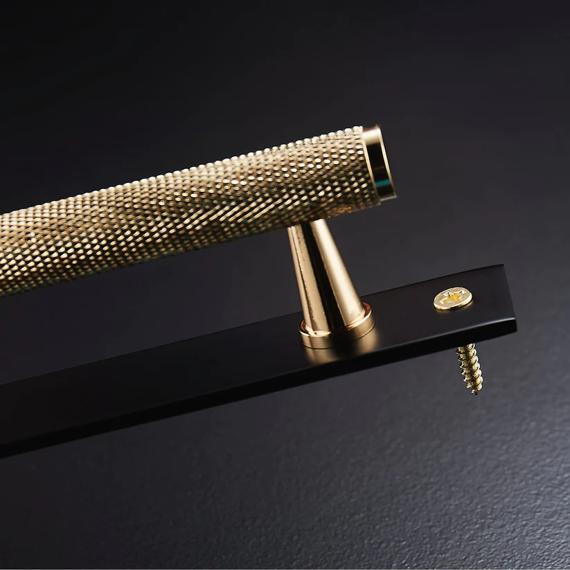 LUX Knurled Handle with Plate - Image 2