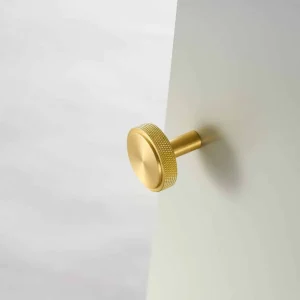 MANHATTAN Knurled Brass Knobs