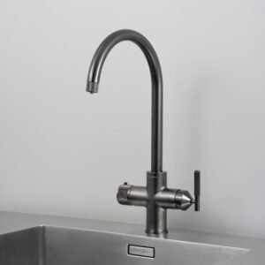 UK KITCHEN TAP / 4-IN-1 / LINEAR
